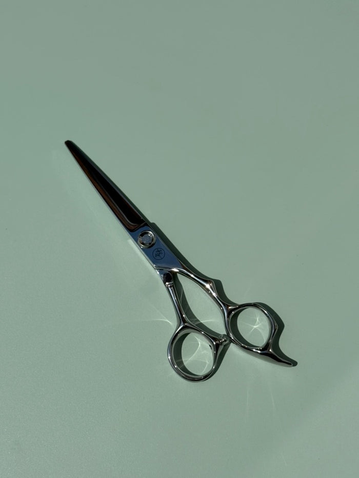Leaf The Foundation Scissor