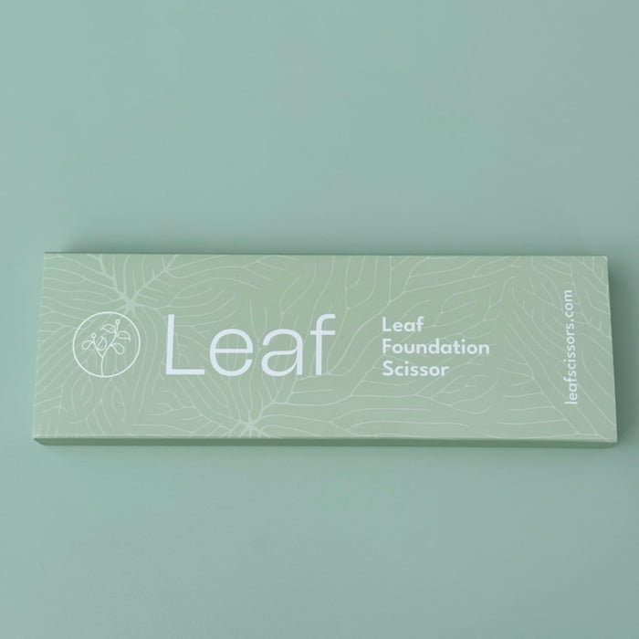 Leaf The Foundation Scissor