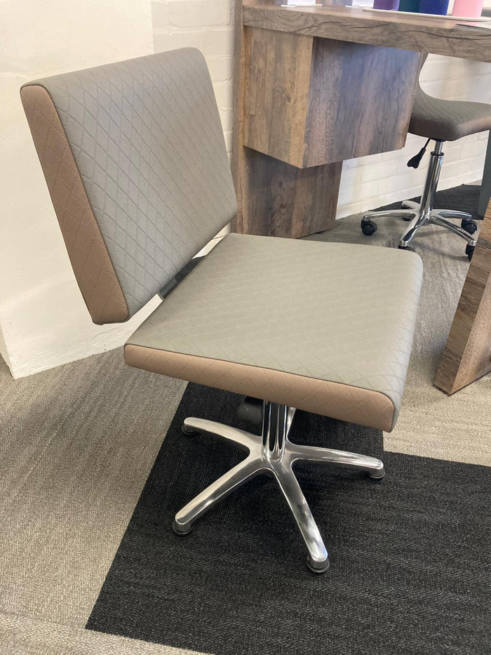 REM Salsa Nail Client Chair Ex Display