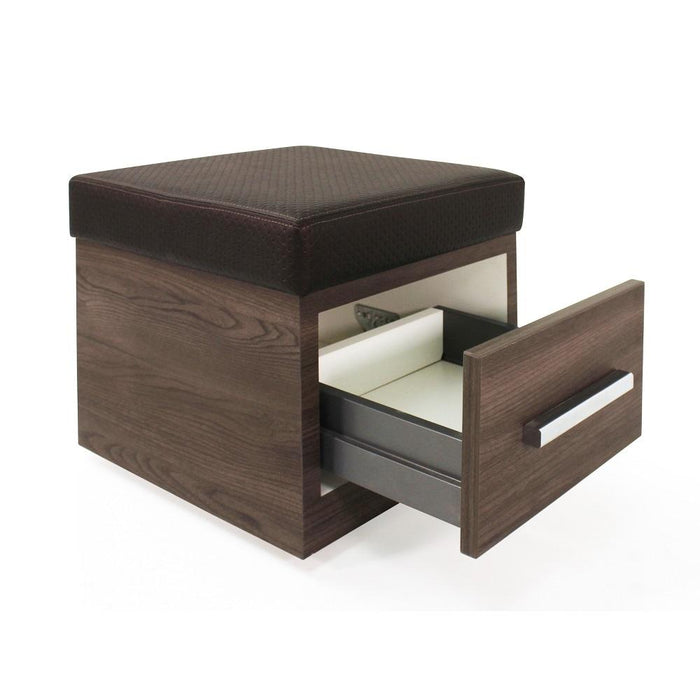 REM Plaza Pedi Stool