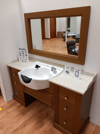 Takara Belmont Traditional Collection Aubrey Barbers Unit Ex-Display