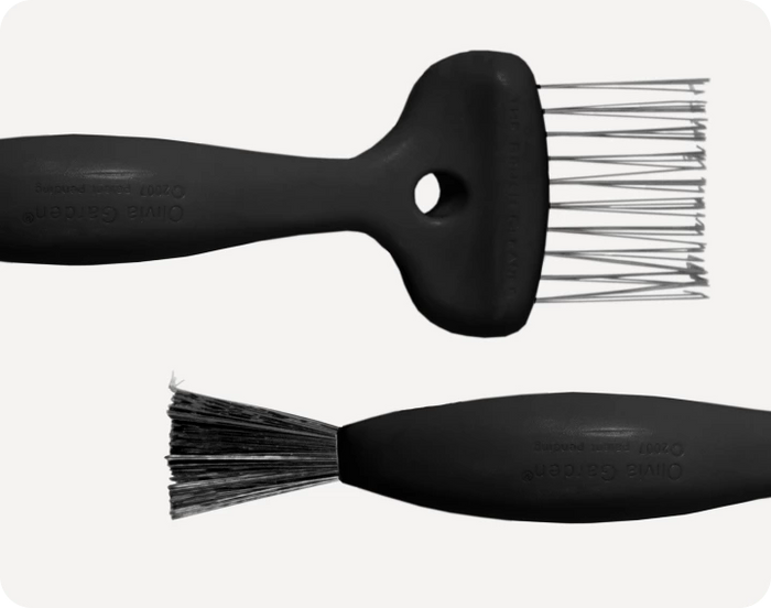 Olivia Garden Brush Cleaner